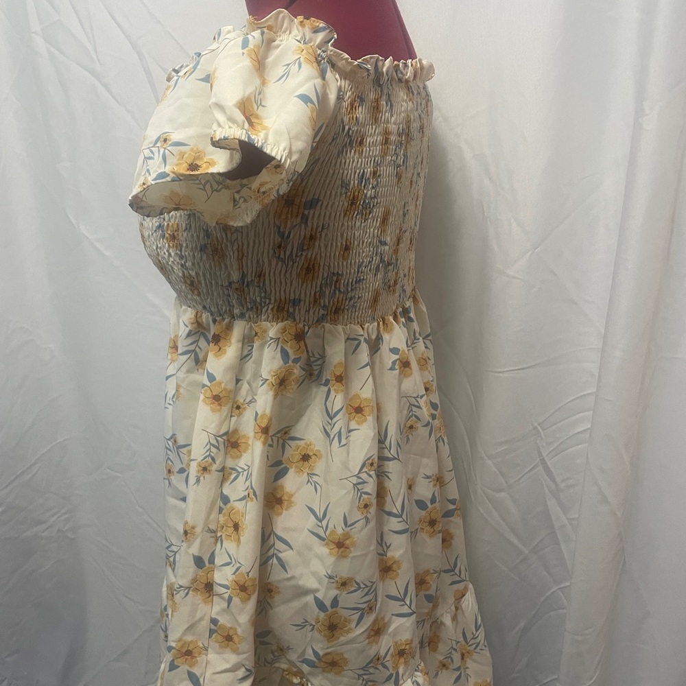 Floral Off-Shoulder Dress - Picture 2 of 3
